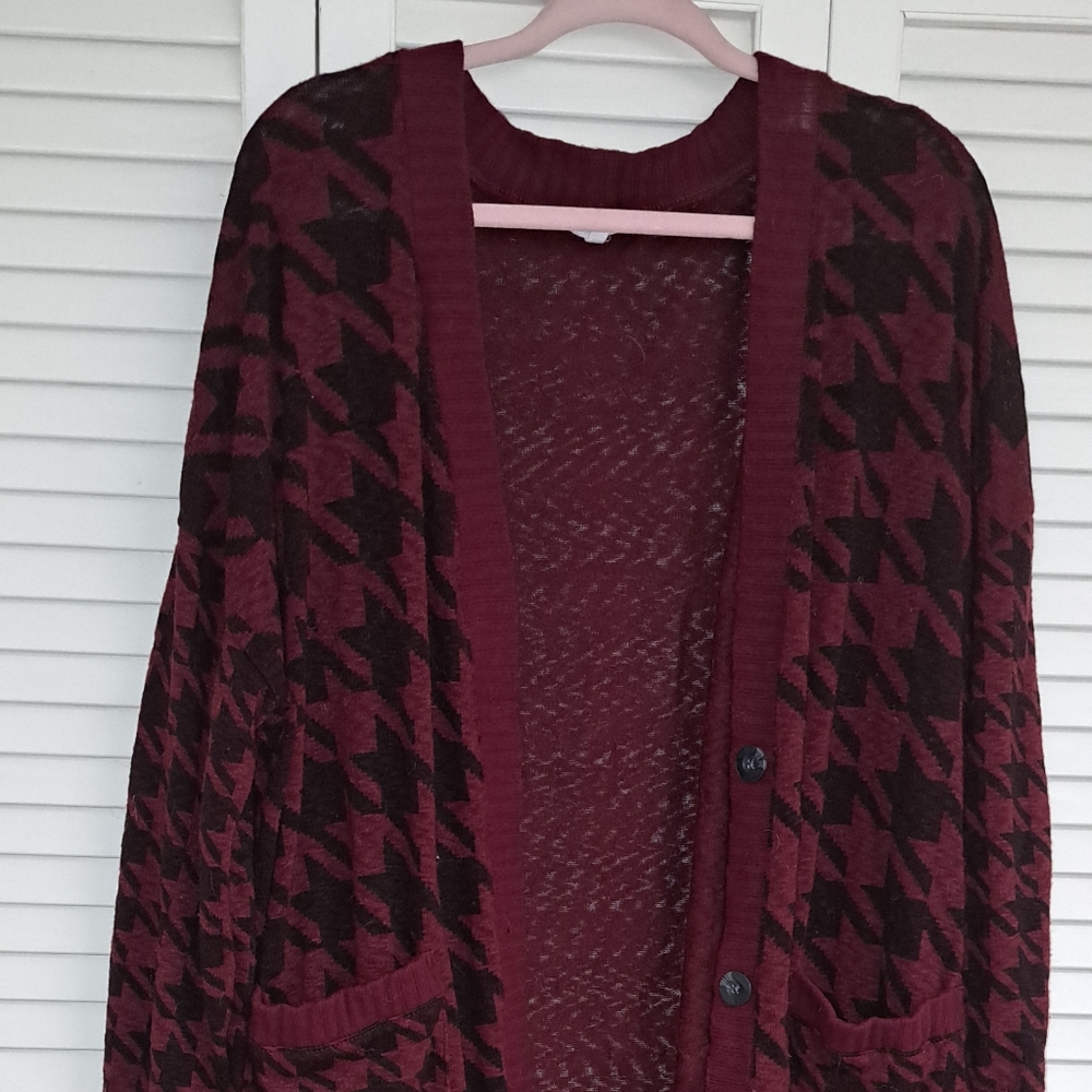 Burgundy and Black Houndstooth Cardigan